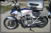 Suzuki Kartana